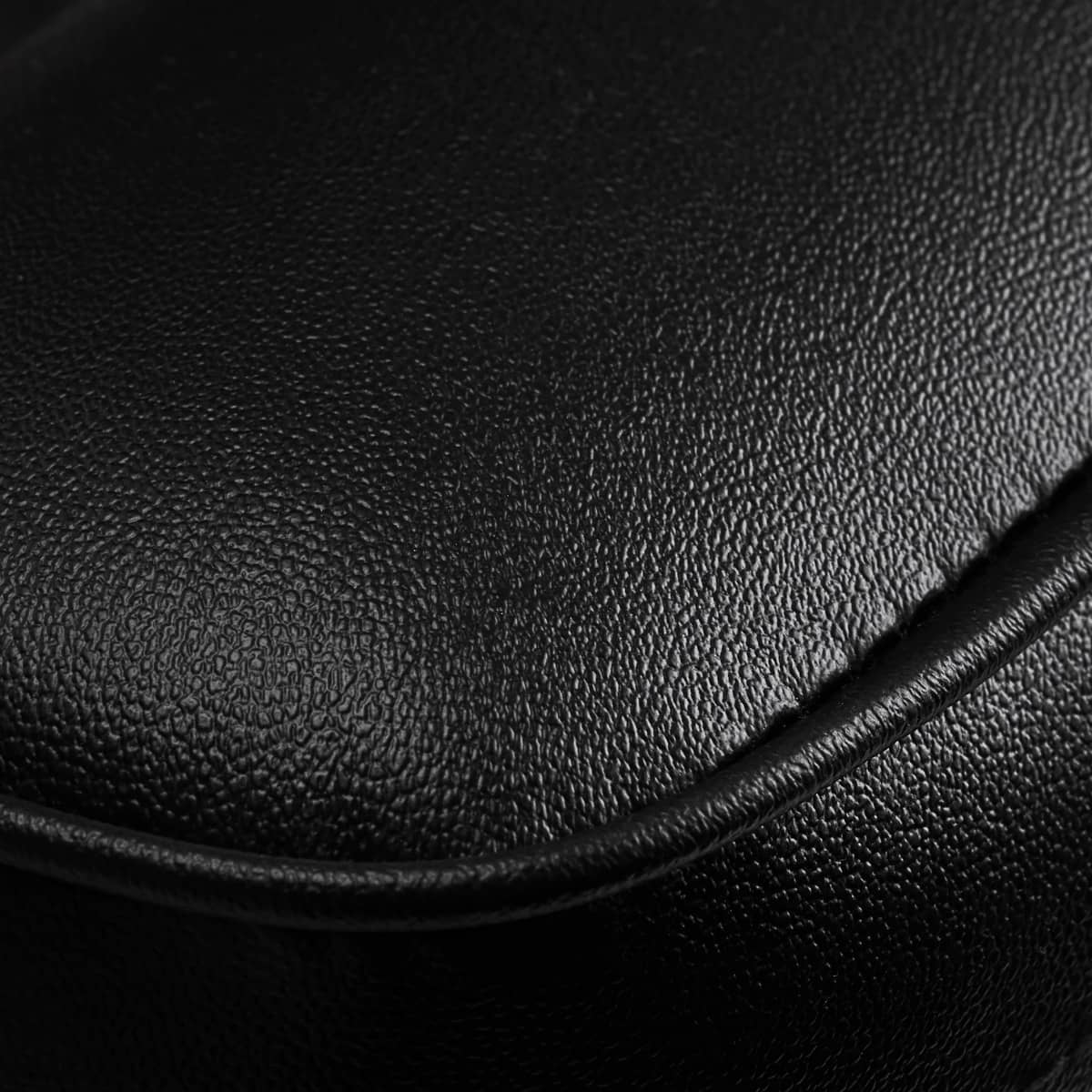 Fauteuil coiffeur Luna Noir (appuie-tête réglable)