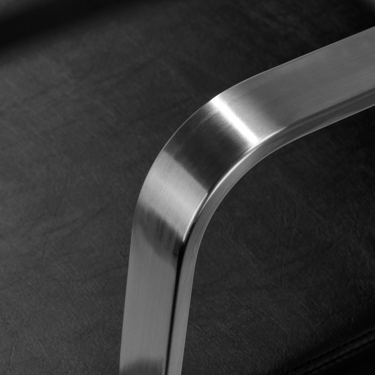 Fauteuil coiffeur Portiva Argent & Noir