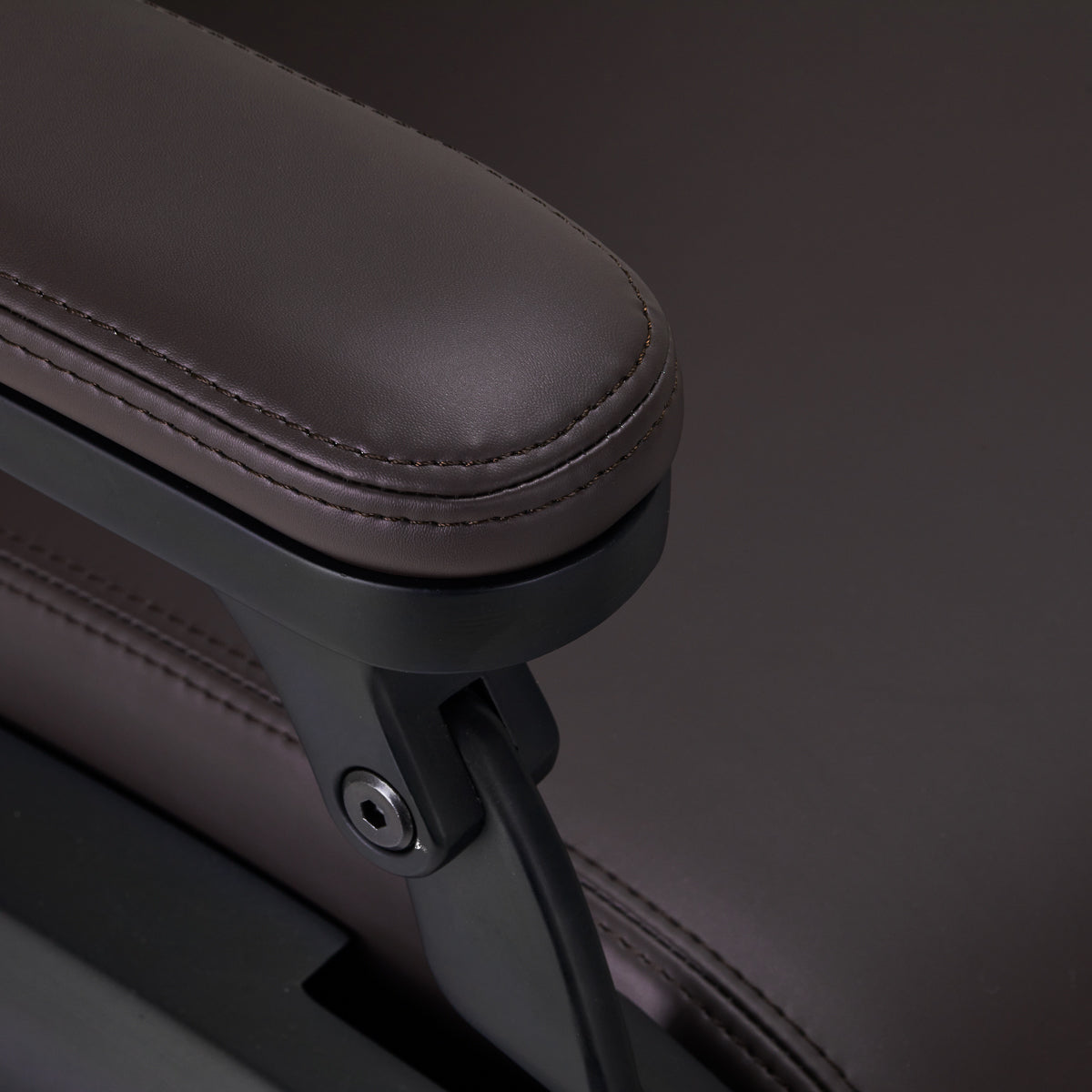 Fauteuil barbier électrique Titan Brun