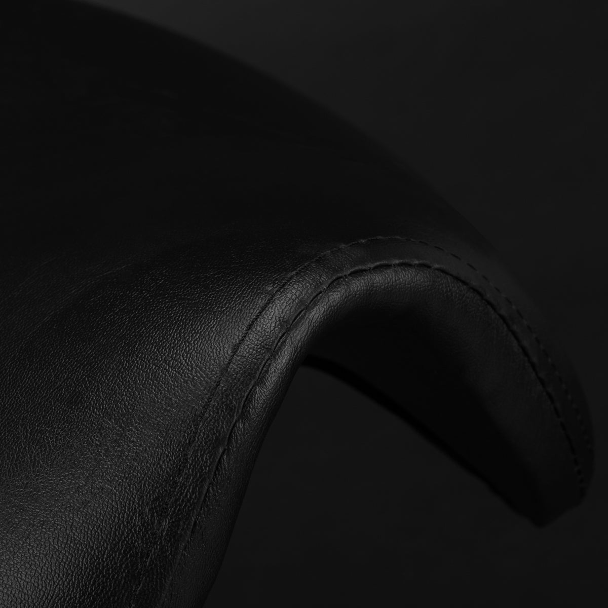 Tabouret cosmétique Essential Gold Noir – Série Sélection
